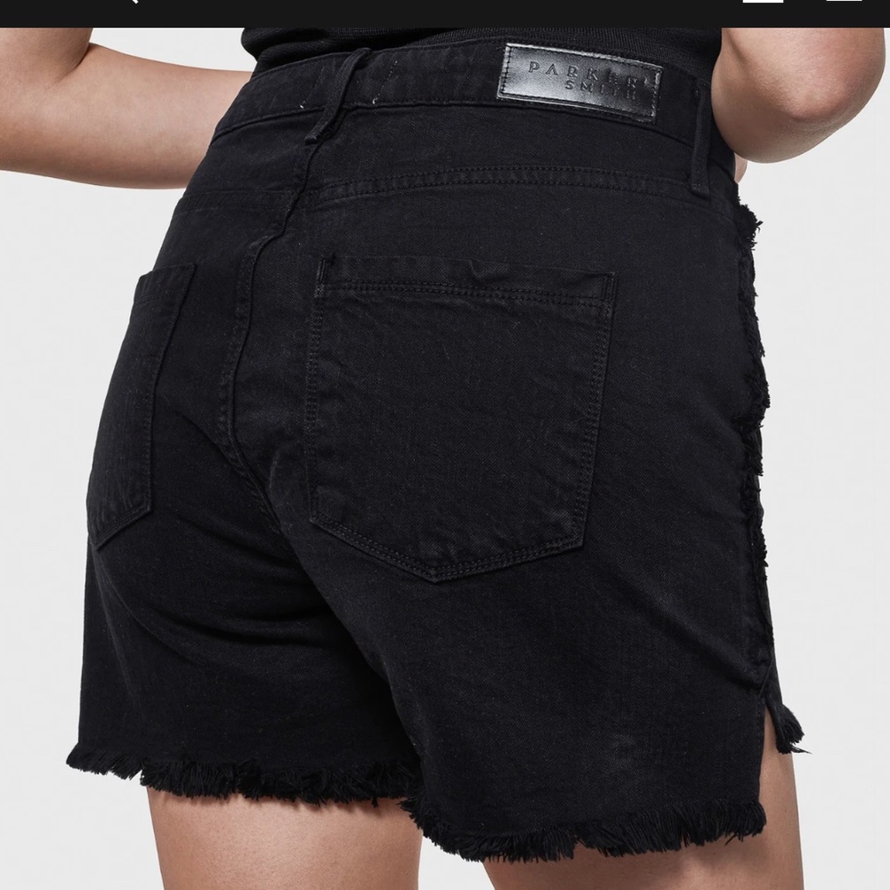 Shorts Parker Smith Jane High Rise in black denim with a frayed hem size 28